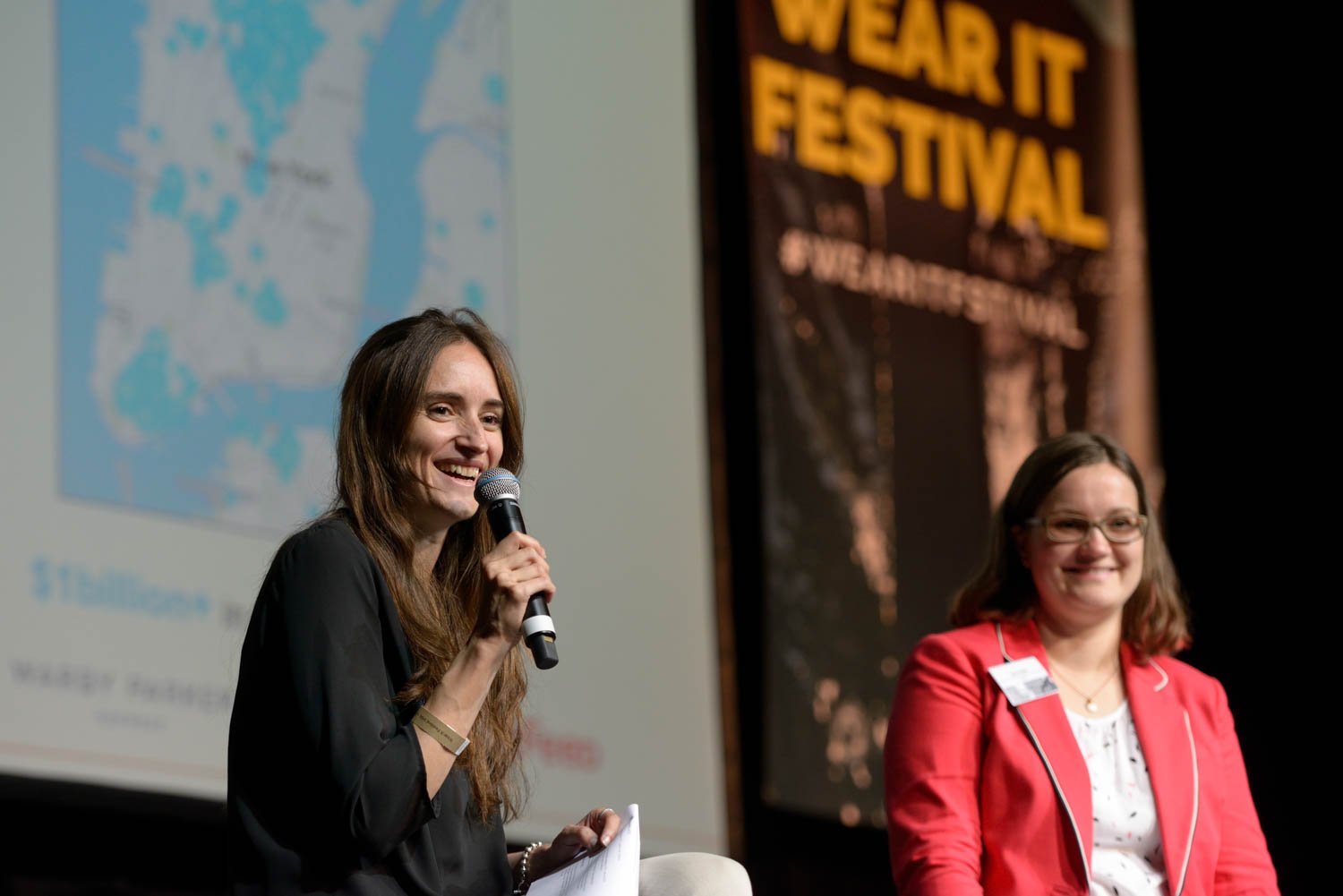 Worldwide Wearables: How Do You Internationalise Your Wearable Startup? with Julia Krüger (right, BERLIN PARTNER) and Ana Arinio (NEW YORK CITY ECONOMICDEVELOPMENT CORPORATION) at the Wear It Festival - The Conference on Wearables, fashion tech, smart clothing and consumer innovation on 19-20 June 2018 at the Kulturbrauerei Berlin - (c) Wear It Berlin / Michael Wittig, Berlin